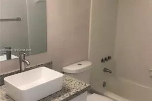 7443 Twin Sabal Dr, Miami Lakes, FL 33014 - Photo 5