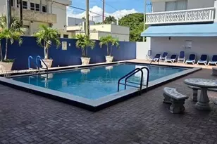 1020 Meridian Ave, Miami Beach, FL 33139 - Photo 15