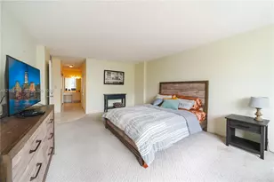 [Address not provided], Hollywood, FL 33019 - Photo 9