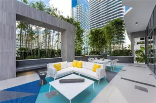 45 SW 9th St, Miami, FL 33130 - Photo 25