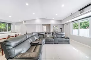 17251 NE 2nd Ct, North Miami Beach, FL 33162 - Photo 15