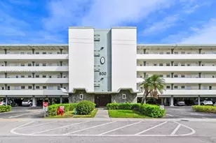 500 NE 14th Ave, Hallandale Beach, FL 33009 - Photo 9