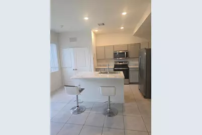 1141 NW 208th Ter, Miami Gardens, FL 33169 - Photo 7