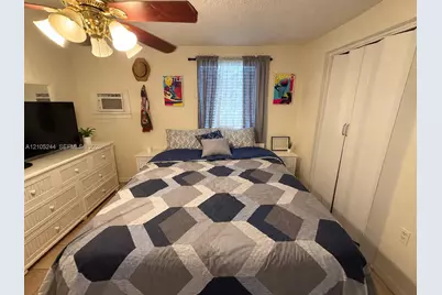 3087 NW 44th St, Miami, FL 33142 - Photo 3