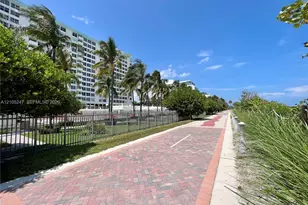 2899 Collins Ave, Miami Beach, FL 33140 - Photo 27