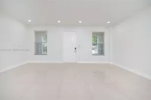 11841 SW 26 St, Miramar, FL 33025 - Photo 31