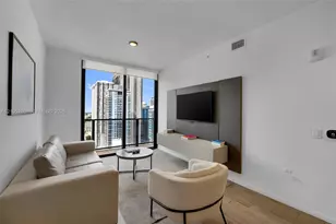 398 NE 5th St, Miami, FL 33132 - Photo 5
