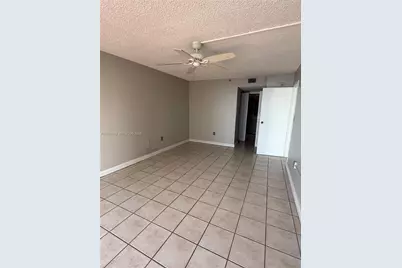 555 NE 15th #25D, Miami, FL 33132 - Photo 9