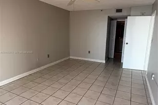 555 NE 15th, Miami, FL 33132 - Photo 9