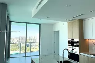 2411 Laguna Cir, North Miami, FL 33181 - Photo 17