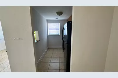 7101 SW 89th Ct #213, Miami, FL 33173 - Photo 3