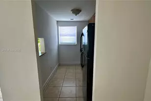 7101 SW 89th Ct, Miami, FL 33173 - Photo 3