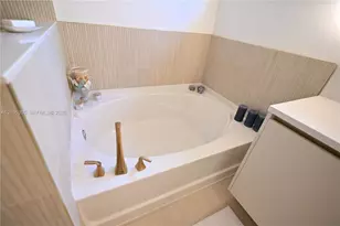 1631 NW 21st St, Homestead, FL 33030 - Photo 23