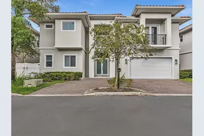 3539 Forest View Cir, Dania Beach, FL 33312 - Photo 1
