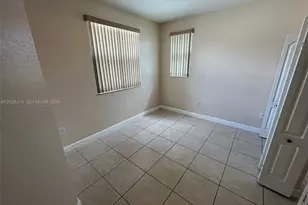 1536 SE 26th St, Homestead, FL 33035 - Photo 11