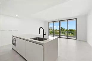 2200 Brickell Ave, Miami, FL 33129 - Photo 9