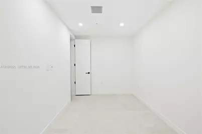 2200 Brickell Avenue #422, Miami, FL 33129 - Photo 19