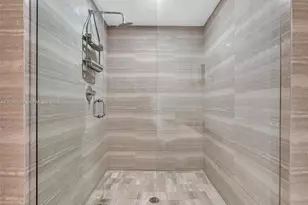 3951 S Ocean Dr, Hollywood, FL 33019 - Photo 29