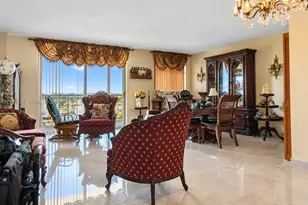 4675 W 18th Ct, Hialeah, FL 33012 - Photo 7