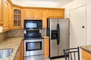 4675 W 18th Ct, Hialeah, FL 33012 - Photo 3