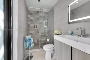 3322 NE 166th St, North Miami Beach, FL 33160 - Photo 23