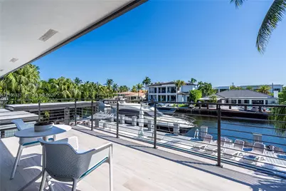 3322 NE 166th St, North Miami Beach, FL 33160 - Photo 69