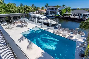 3322 NE 166th St, North Miami Beach, FL 33160 - Photo 71