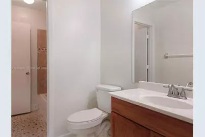 1711 NW 92nd Ave, Pembroke Pines, FL 33024 - Photo 11
