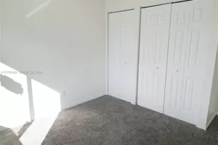 1711 NW 92nd Ave, Pembroke Pines, FL 33024 - Photo 15