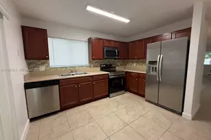 14465 SW 139th Ave Cir E, Miami, FL 33186 - Photo 7