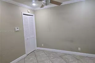 9015 NW 38th Dr, Coral Springs, FL 33065 - Photo 5