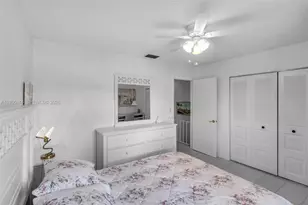 450 SE 7th St, Dania Beach, FL 33004 - Photo 11