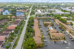 450 SE 7th St, Dania Beach, FL 33004 - Photo 35