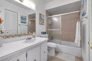 450 SE 7th St, Dania Beach, FL 33004 - Photo 13