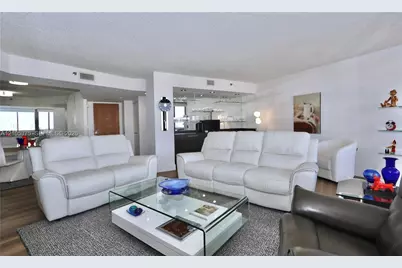 1000 Island Blvd #2005, Aventura, FL 33160 - Photo 3