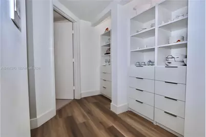 1000 Island Blvd #2005, Aventura, FL 33160 - Photo 19