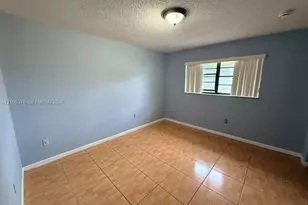 2260 W 55th St, Hialeah, FL 33016 - Photo 11