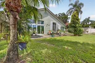 2633 Rio De Janeiro Ave, Cooper City, FL 33026 - Photo 7