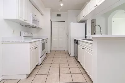 17125 N Bay Rd #3307, Sunny Isles Beach, FL 33160 - Photo 13