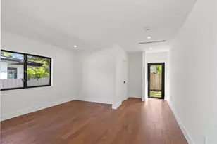 1911 SW 18th Ave, Miami, FL 33145 - Photo 21