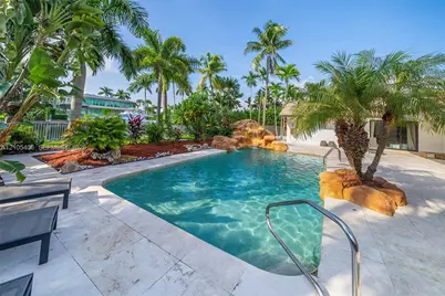 407 Sunset Dr, Hallandale Beach, FL 33009 - Photo 57