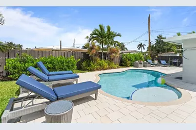 1501 NE 40th Ct, Oakland Park, FL 33334 - Photo 13