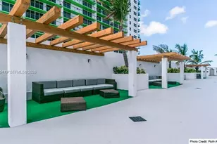 1750 N Bayshore Dr, Miami, FL 33132 - Photo 33