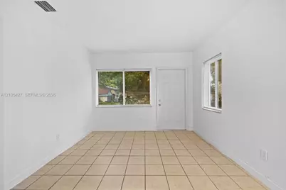 1267 NE 127th St #1, North Miami, FL 33161 - Photo 13