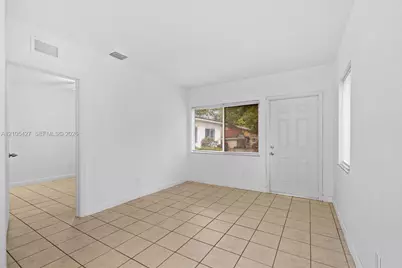 1267 NE 127th St #1, North Miami, FL 33161 - Photo 11