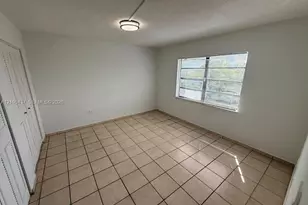 1325 W 68th St, Hialeah, FL 33014 - Photo 5