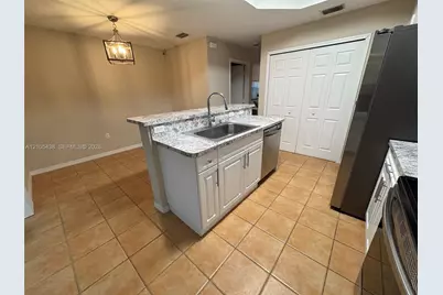 620 SW 107th Ave #702, Pembroke Pines, FL 33025 - Photo 13