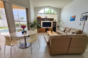 17415 NW 10th St, Pembroke Pines, FL 33029 - Photo 9