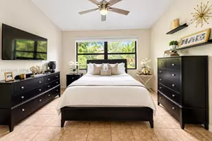 15515 N Miami Lakeway N, Miami Lakes, FL 33014 - Photo 11