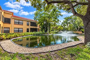 15515 N Miami Lakeway N, Miami Lakes, FL 33014 - Photo 29